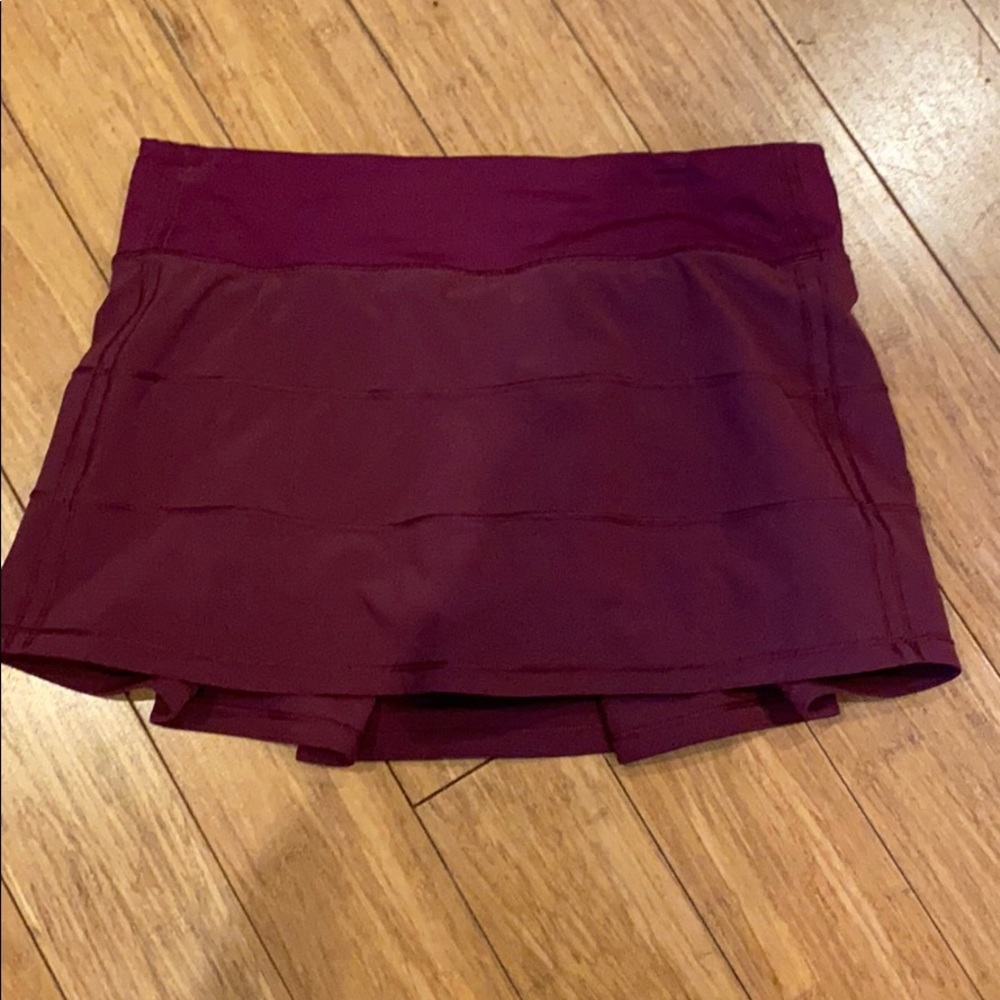 Lululemon pace rival skirt
